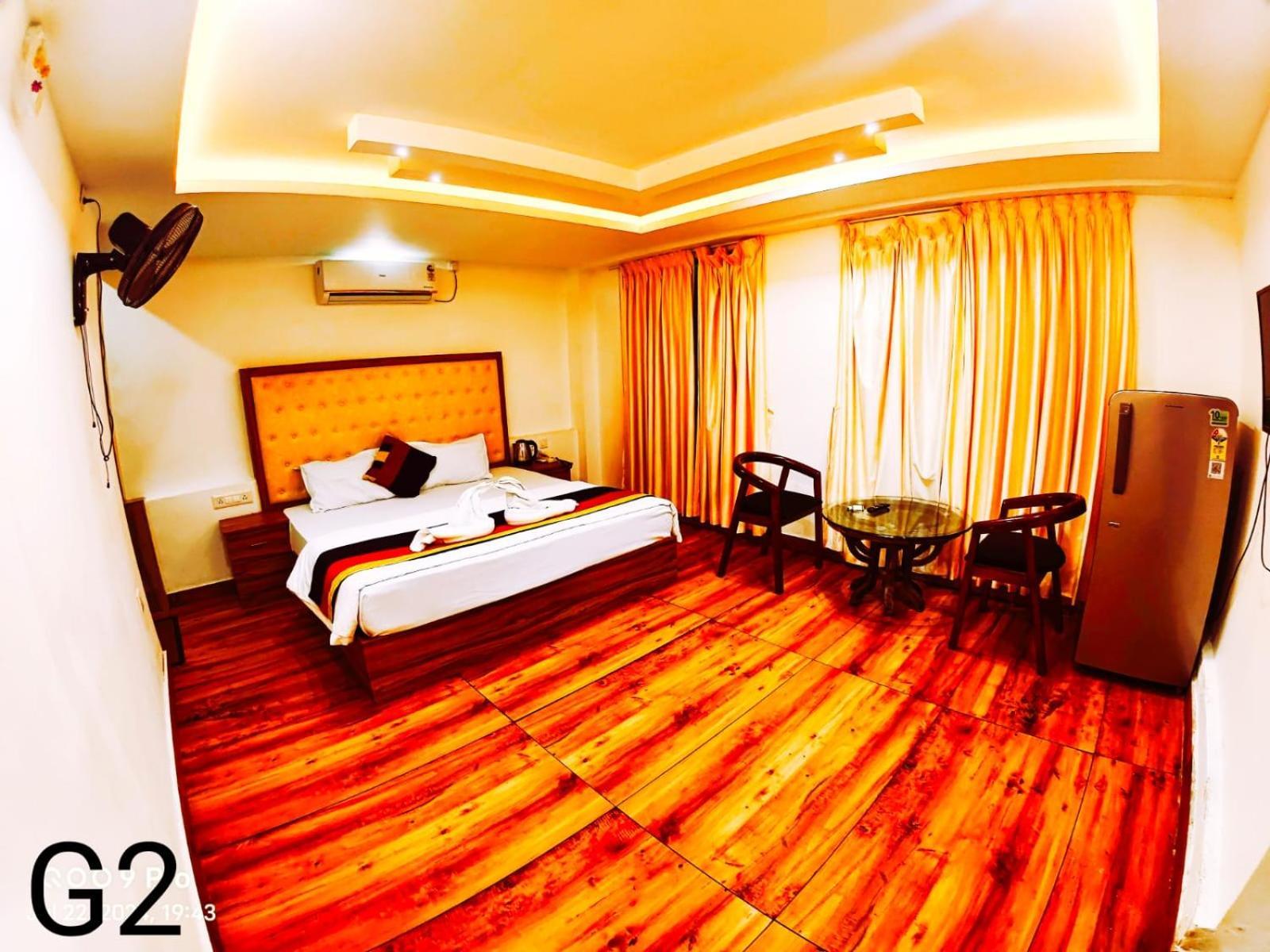 Nawal Mahal Hotel Kochi Exterior photo
